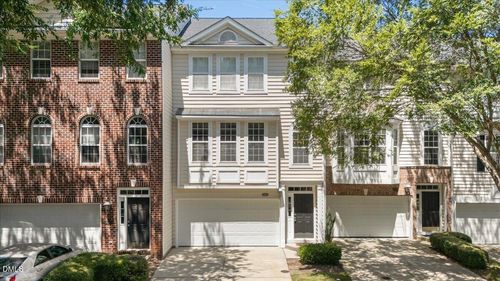 6843 Middleboro Drive, Raleigh, NC, 27612 | Card Image