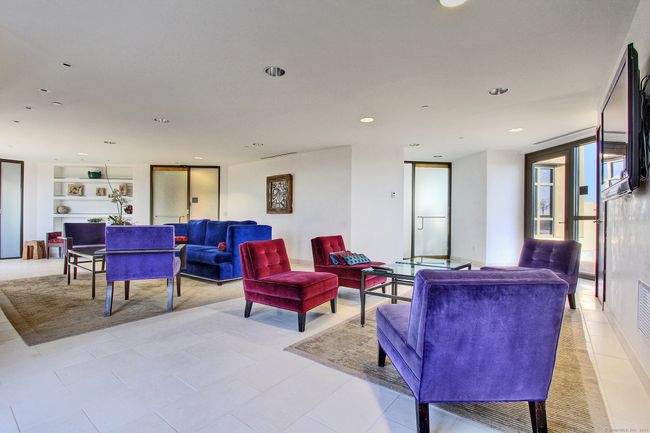 Penthouse Lounge | Image 29