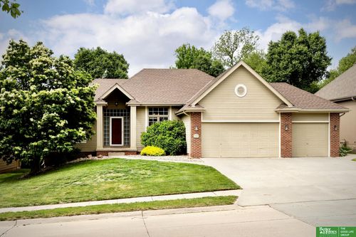 5109 Timberridge Drive, Papillion, NE, 68133 | Card Image