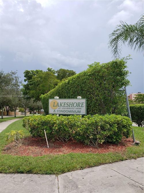 303-8550 N Sherman Cir, Miramar, FL, 33025-2144 | Card Image