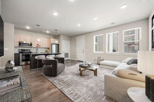 unit-103-4819 Caroline St, Houston, TX, 77004-5683 | Card Image