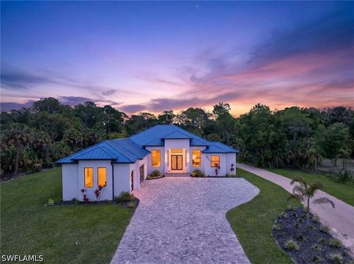 522 17th St Sw, Naples, FL, 34117-3316 | Card Image