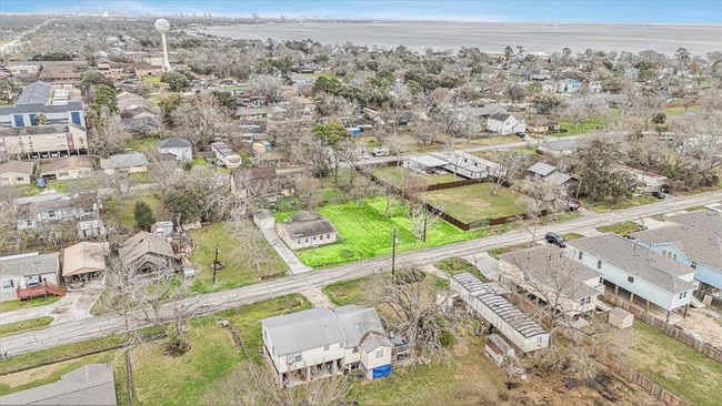402 Bay Oaks Dr, Home with 0 bedrooms, 0 bathrooms and null parking in La Porte TX | Image 21