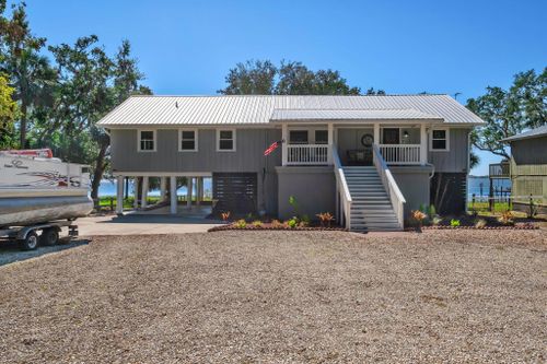 680 Alligator Drive, ALLIGATOR POINT, FL, 32346 | Card Image