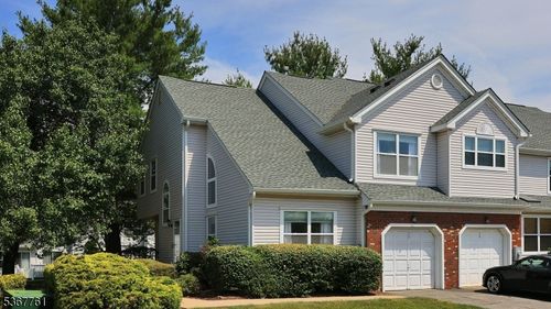 55 Castle Pointe Blvd, Piscataway, NJ, 08854-5061 | Card Image