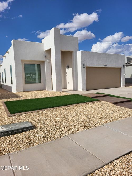 13865 Lorenz Ave, El Paso, TX, 79928-5537 | Card Image