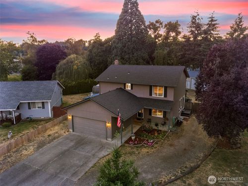 1833 Hawthorne Ct, Woodland, WA, 98674-9221 | Card Image
