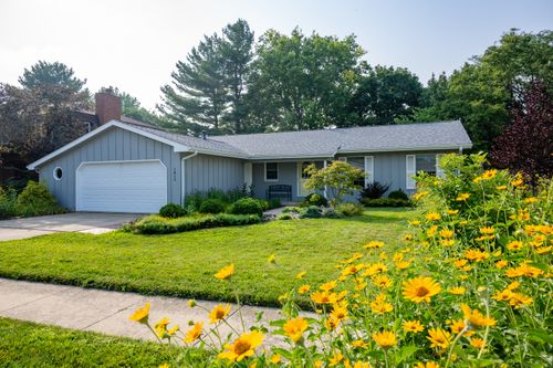 1813 Old Maple Ln, Savoy, IL, 61874-9602 | Card Image