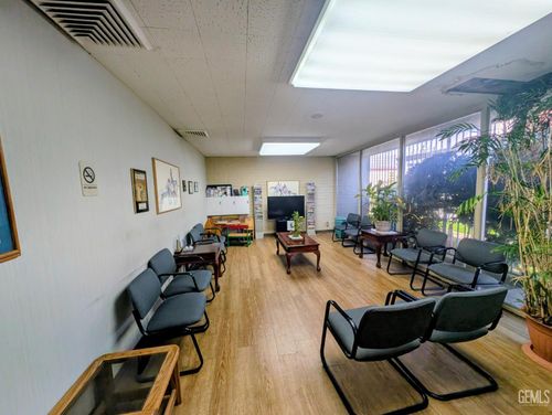 ste-20-3535 San Dimas St, Bakersfield, CA, 93301-1693 | Card Image