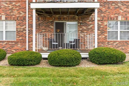 e-4309 Sunridge Dr, Saint Louis, MO, 63125-3466 | Card Image