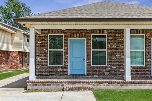 2714 Tifton St, Kenner, LA, 70062-5218 | Card Image