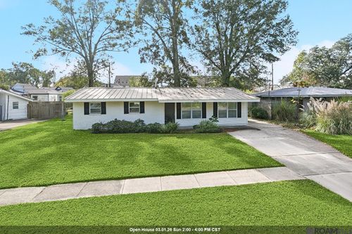 9046 Kingcrest Pkwy, Baton Rouge, LA, 70810-4045 | Card Image