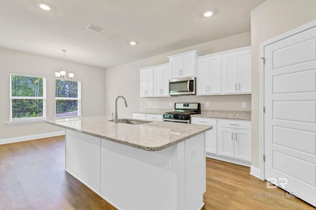Kitchen | Image 4