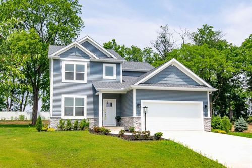 52520 East Trl, South Bend, IN, 46628-7707 | Card Image