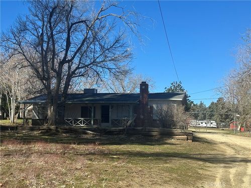 40103 87th St W, Leona Valley, CA, 93551-7407 | Card Image