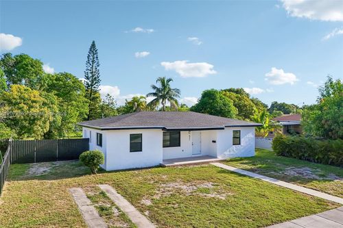 521 Nw 189th Ter, Miami Gardens, FL, 33169-3958 | Card Image