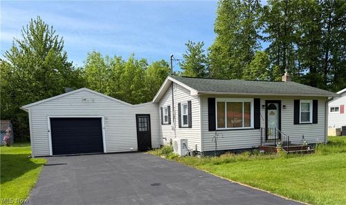 6056 Ivan Rd, Ashtabula, OH, 44004-9751 | Card Image
