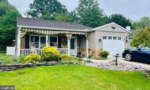 14 Andover Ct, Southampton, NJ, 08088-1323 | Card Image