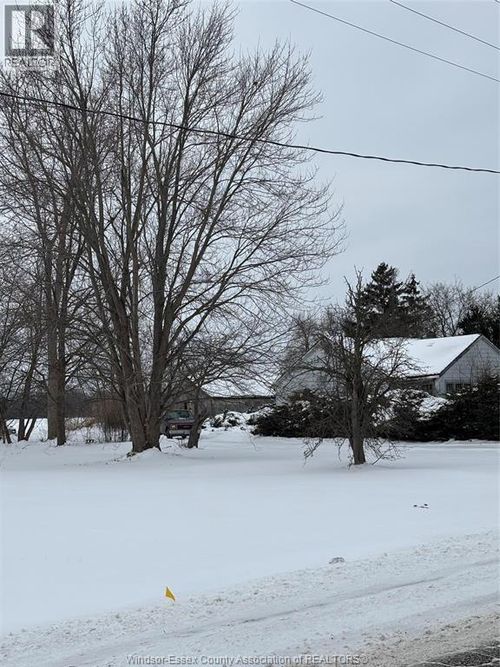 5075 N Talbot Rd, Maidstone, ON, N0R1K0 | Card Image