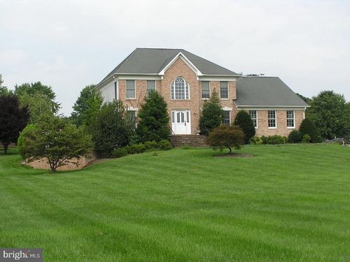 6104 Edmont Dr, Frederick, MD, 21704-6612 | Card Image