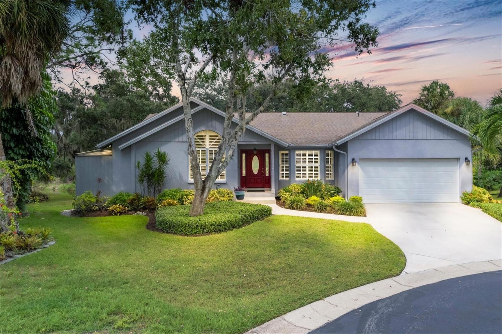 Trails Dr, Sarasota, FL 34232