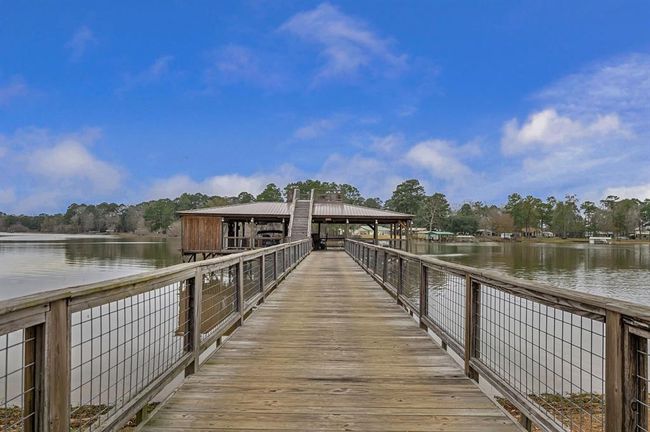 111 Cypress Bay Ldg, House other with 3 bedrooms, 6 bathrooms and 3 parking in Milam TX | Image 30