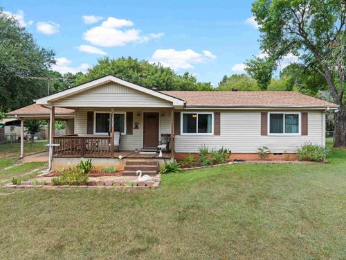 226 Circle Ridge Dr, Gilmer, TX, 75645-7247 | Card Image