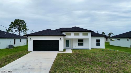 454 Mercedes Ct, LEHIGH ACRES, FL, 33972-1092 | Card Image