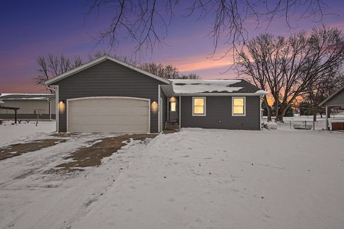 406 S 3rd St Street, Beaver Creek, MN, 56156 | Card Image