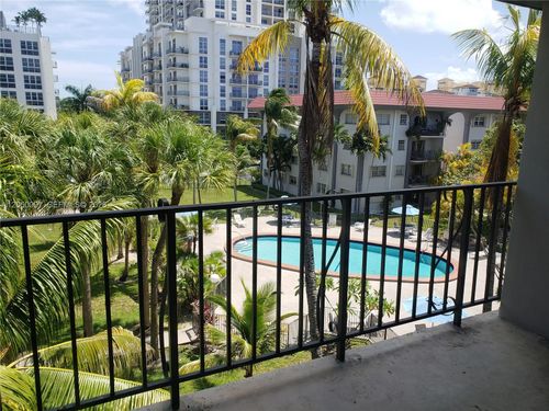 416e-8107 Sw 72nd Ave, Miami, FL, 33143-7626 | Card Image