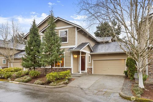 u-2-5300 Glenwood Ave, Everett, WA, 98203-3072 | Card Image