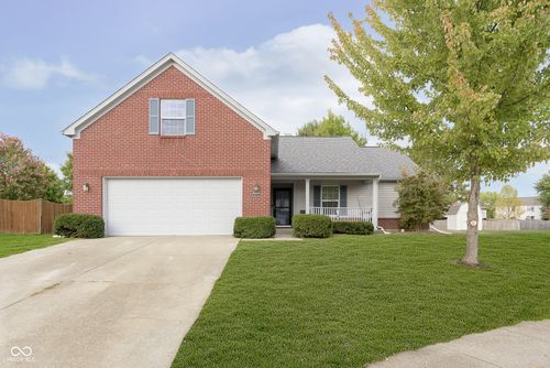 10762 Caval Cade Ct, Clermont, IN, 46234-7658 | Card Image