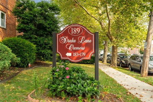 apt-2a-189 Drake Ave, New Rochelle, NY, 10805-1723 | Card Image