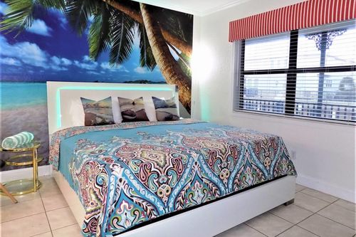 204-16333 Gulf Blvd, REDINGTON BEACH, FL, 33708-1541 | Card Image