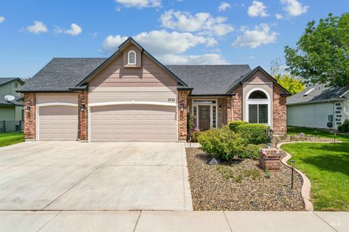 3732 W Moon Lake St, Meridian, ID, 83646-3920 | Card Image