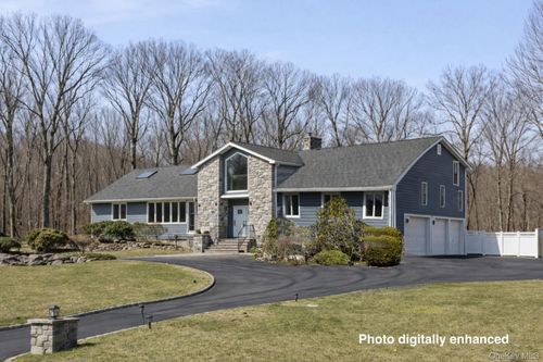 90 Belvedere Dr, Syosset, NY, 11791-1505 | Card Image
