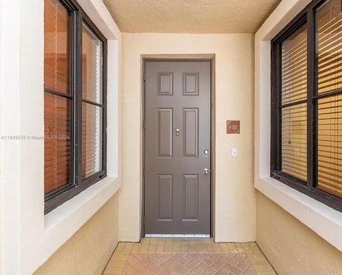 apt-222-1-2925 Nw 126th Ave, Sunrise, FL, 33323-6321 | Card Image