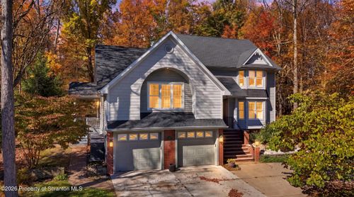 104 Nikelle Ln, South Abington Township, PA, 18411-2866 | Card Image