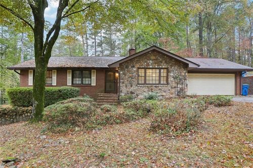 6300 E Stubbs Rd, Atlanta, GA, 30349-1452 | Card Image