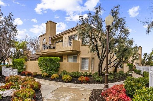 295-23609 Del Monte, Valencia, CA, 91355 | Card Image