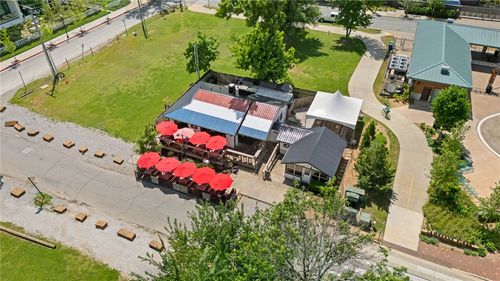 208 Ne 3rd St, Bentonville, AR, 72712-5309 | Card Image