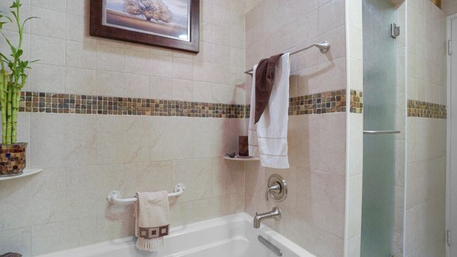 Full bath featuring shower / bath combination | Image 11