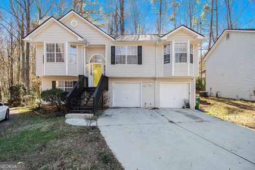 703 Guide Post Ln, Stone Mountain, GA, 30088-1943 | Card Image