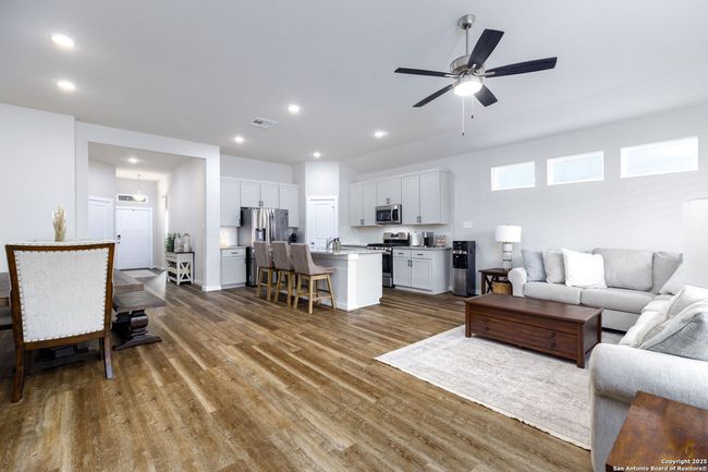 4415 Tiger Run, House other with 3 bedrooms, 2 bathrooms and null parking in San Antonio TX | Image 11