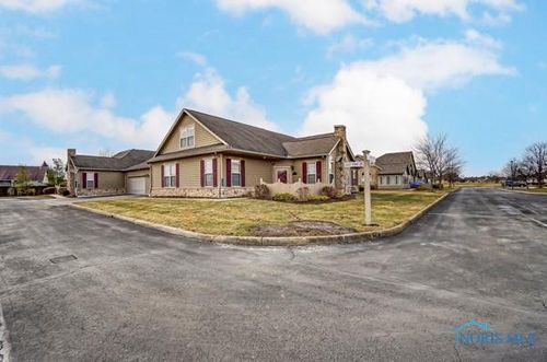 7752 E Point Dr, Findlay, OH, 45840-8892 | Card Image