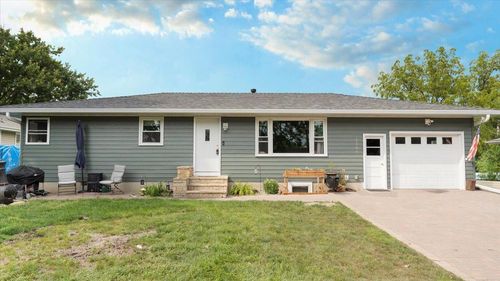 1709 14th St E, Glencoe, MN, 55336-1804 | Card Image