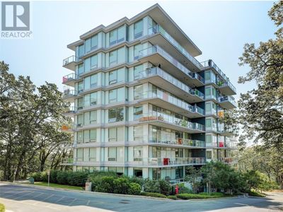 101 - 4009 Rainbow Hill Lane, Condo with 2 bedrooms, 2 bathrooms and 1 parking in Saanich BC | Image 1