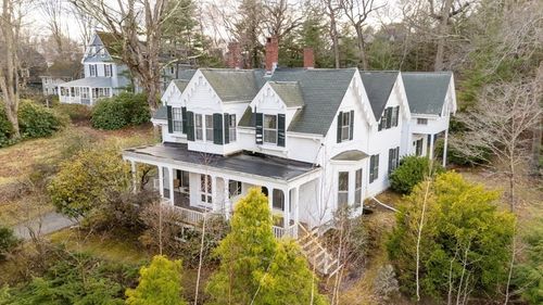 140 Pleasant St, Newton, MA, 02459-1828 | Card Image
