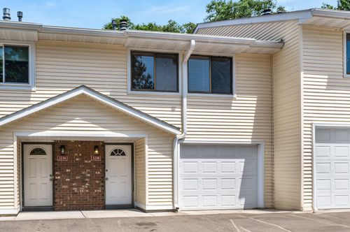 3238 Valley Ridge Dr, Eagan, MN, 55121-1723 | Card Image