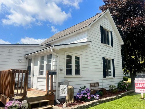 317 Ward St, Marine City, MI, 48039-3550 | Card Image